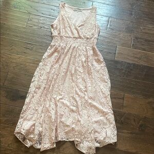 Elegant Pink Lace Dress